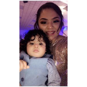 Meet your Posher, Mireya